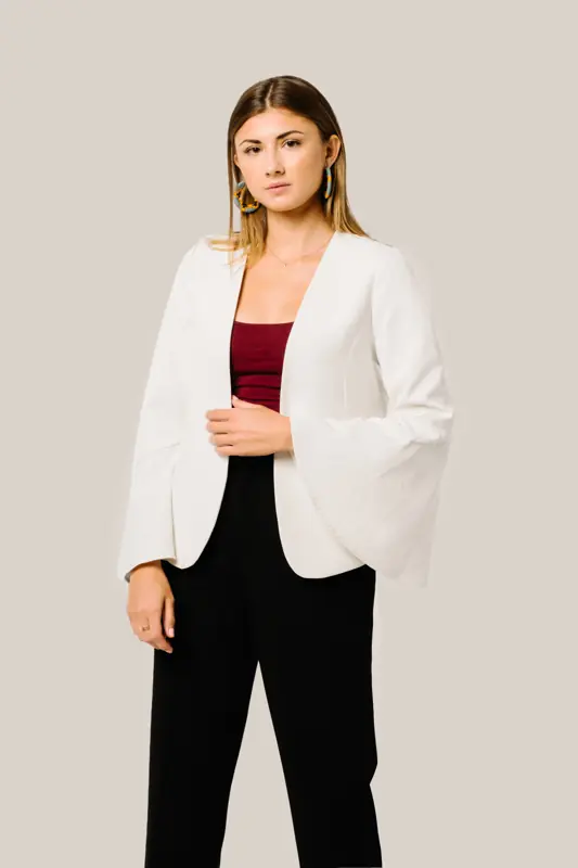 On-model apparel e-commerce photograph, an example of Vidd Studios on-model apparel e-commerce work
