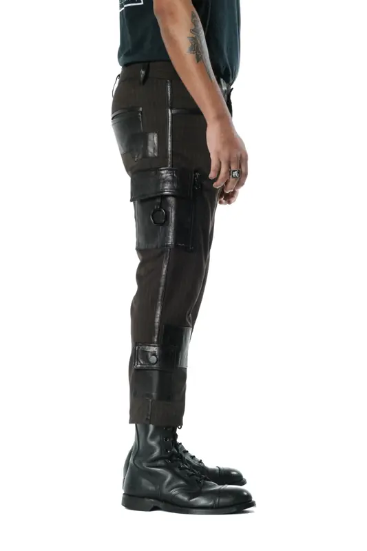 On-model apparel e-commerce photograph, an example of Vidd Studios on-model apparel e-commerce work