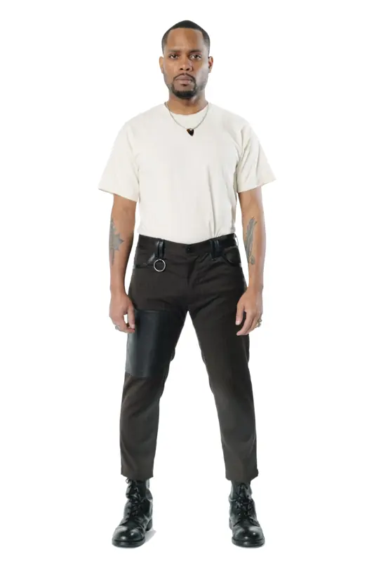 On-model apparel e-commerce photograph, an example of Vidd Studios on-model apparel e-commerce work
